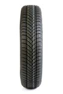 111202 LAT - TRACMAX Z135/70 R15 X-PRIVILO S130 70T 