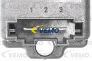 V10-79-0006 VEMO - STEROWNIK DMUCHAWY A4/PASSAT 