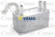 V95-60-0005 VEMO - OIL COOLER, ENGINE OIL VOLVO 